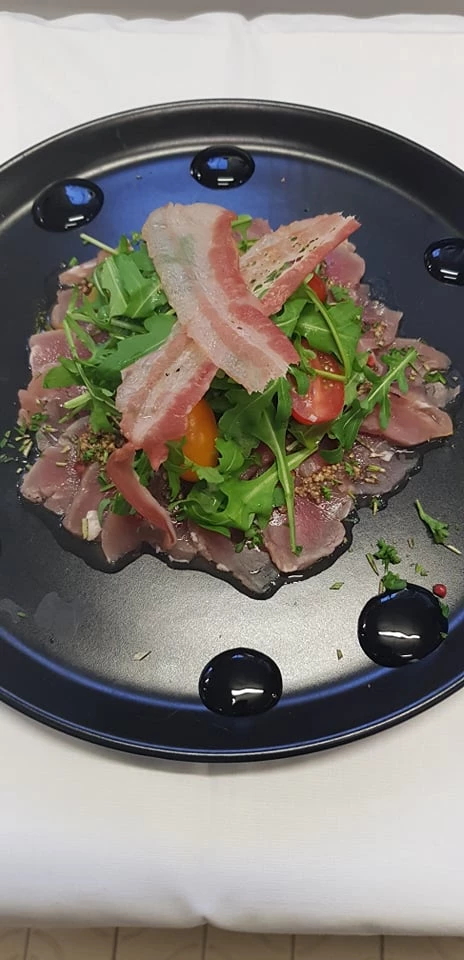 https://laroutedesgolfs.s3.eu-central-1.amazonaws.com/images/202201061361d6dabb50ec9-restaurant.webp | La route des golfs