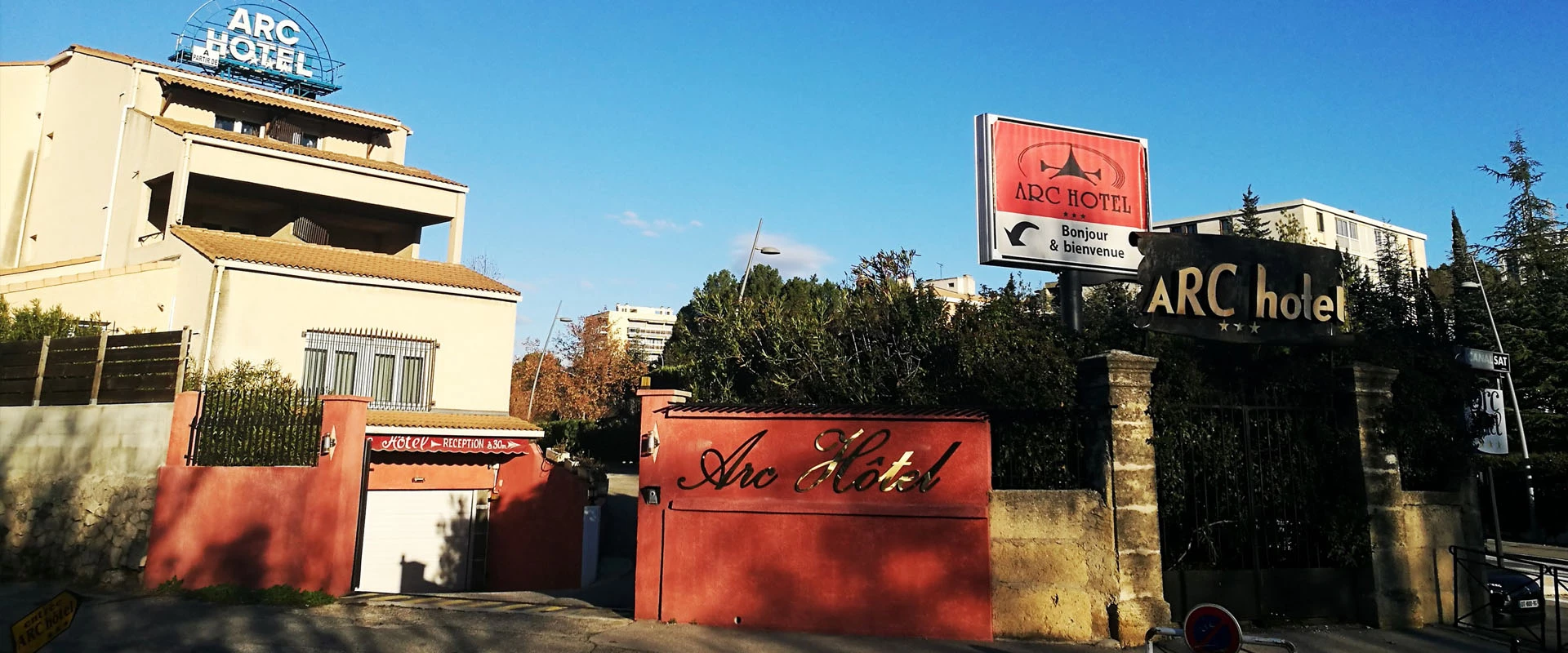 Adonis Aix Arc Hôtel